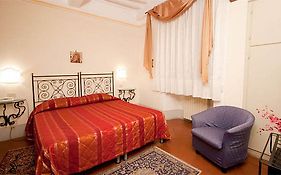 B&B Piccolo Hotel